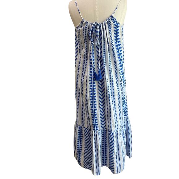Velvet by Graham & Spencer Dinae Jacquard Maxi Dres in White & Colbot Blue - Picture 3 of 13